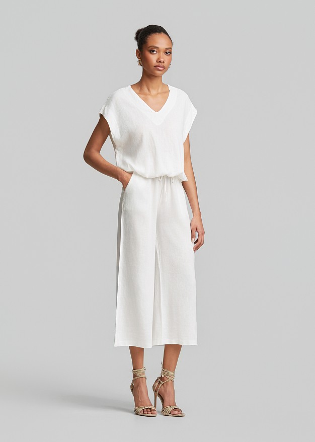 V-neck blouse in a linen-look fabric