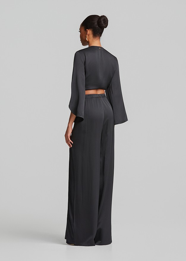 Satin-look top with a front tie