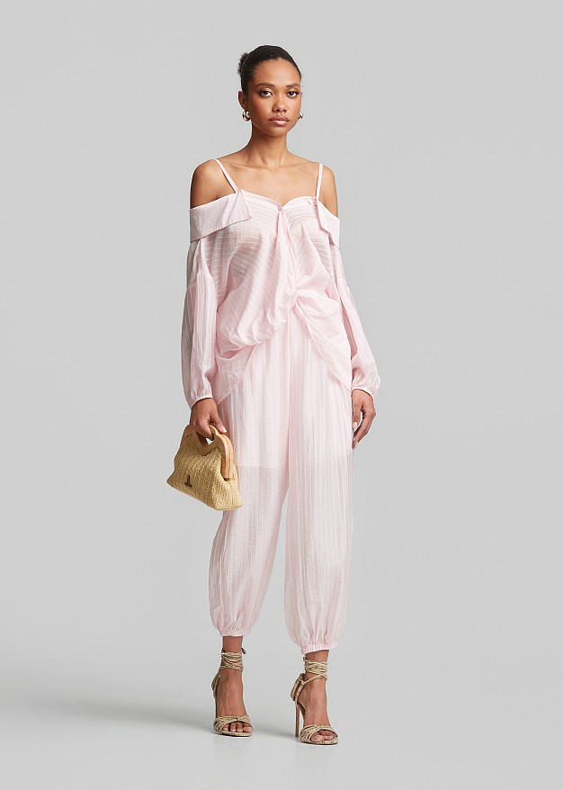 トップス YILON BIJOU OFFSHOULDER BLOUSE Off-shoulder striped blouse-shirt with asymmetric details | LYNNE