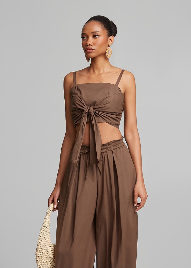 Cropped poplin top with a bow tie