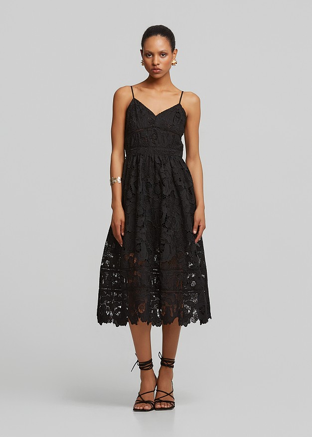 Midi dress made of guipure lace