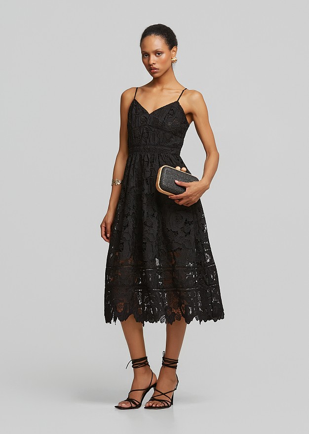 Midi dress made of guipure lace