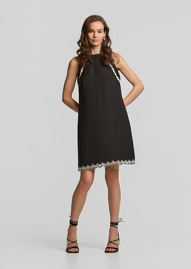 Linen mini dress with lace detailing