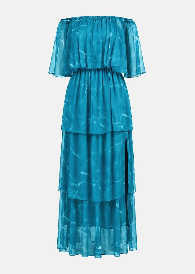 Rochie lungă cu umerii goi și volane