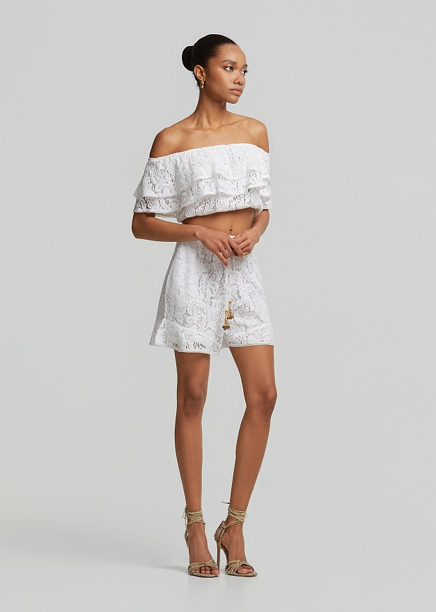 Broderie lace shorts with decorative beads