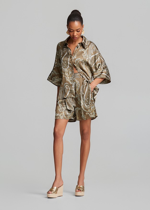Printed shorts in  lurex paisleys pattern