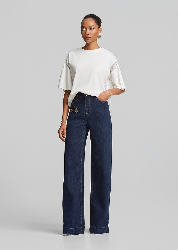 High-waisted straight-leg jeans