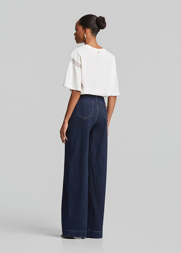 High-waisted straight-leg jeans