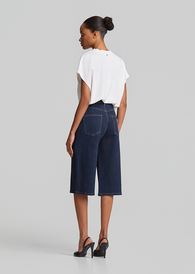 Denim bermuda shorts with pins