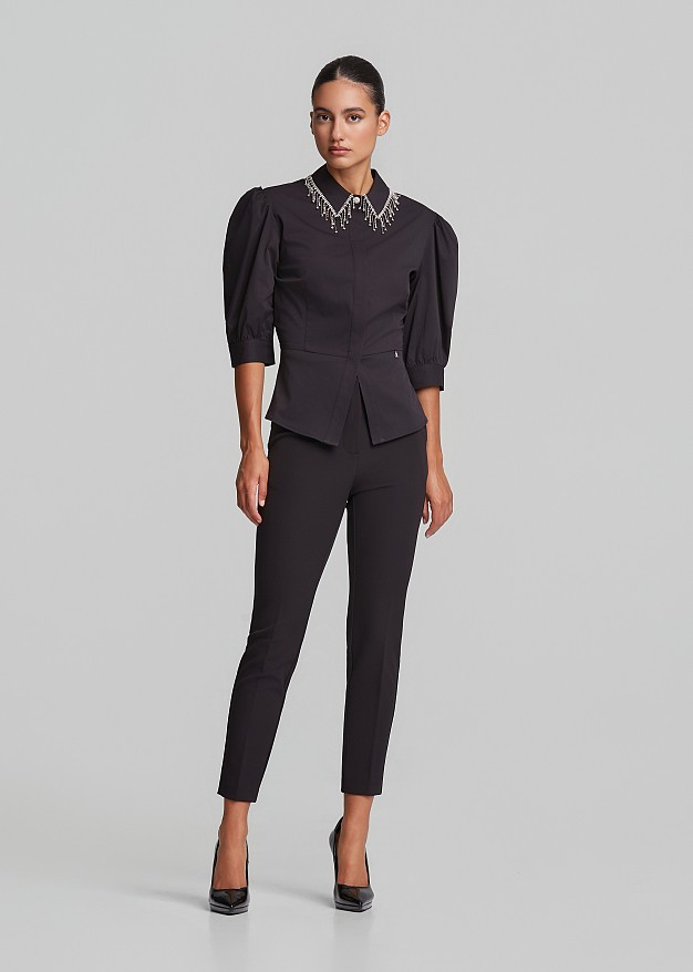 Fitted shirt made from bamboo fibers