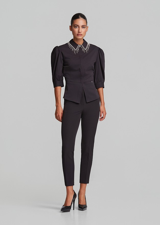 Fitted shirt made from bamboo fibers