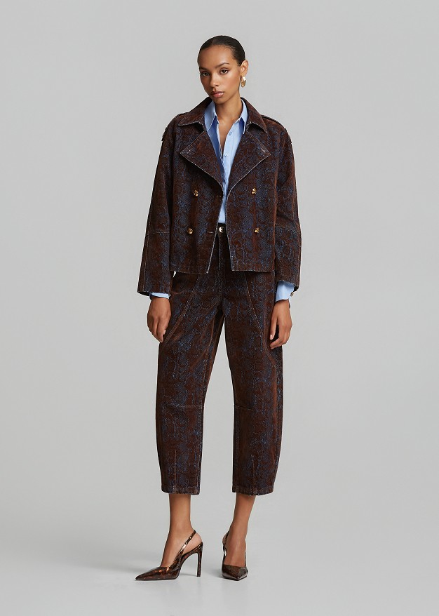 Double-breasted denim jacket with a velvet print