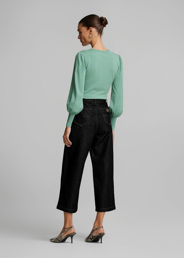 Knitted top with lace detail