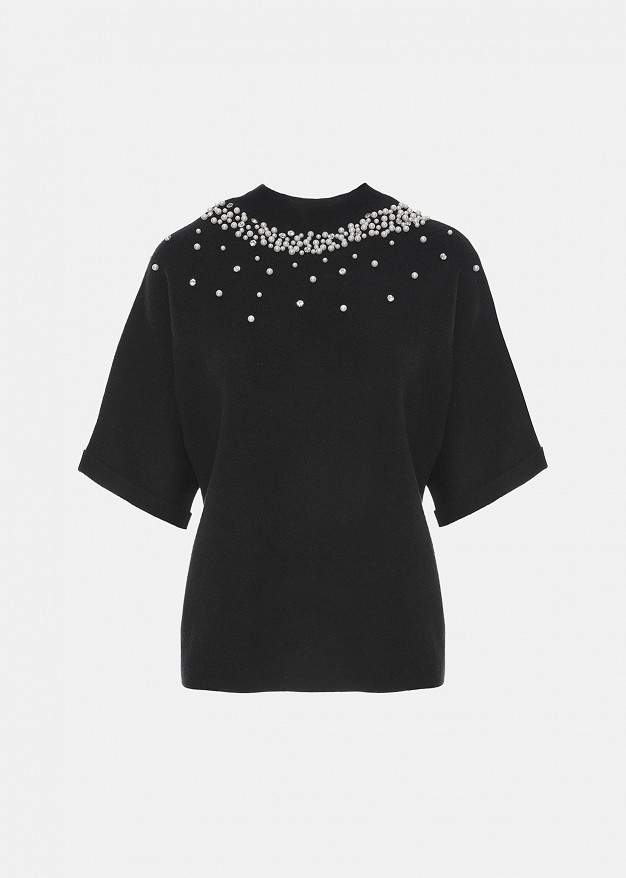 Sweater with decorative pearls and rhinestones