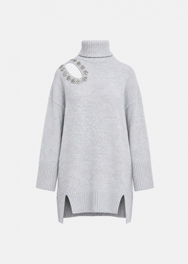 Oversized turtleneck sweater