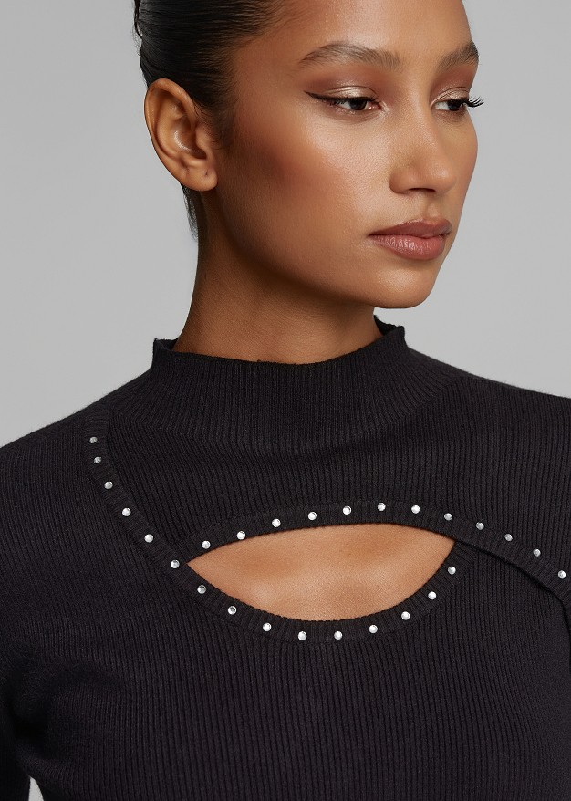 Ribbed stretch top in rhinestone cutout