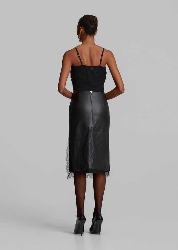 Satin-look bustier in  lace