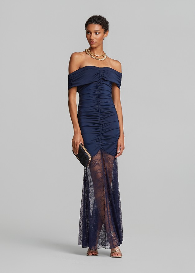 Maxi off-shoulder dress with ruching and lace