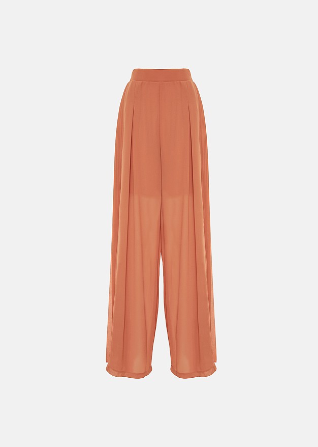 High-waisted trousers with pleats