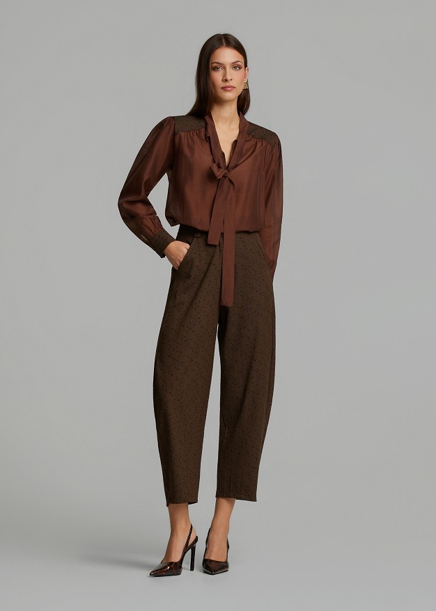 Textured, dotted-pattern barrel trousers