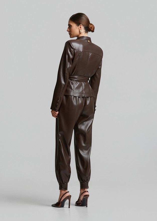 Jacket in leather look with belt