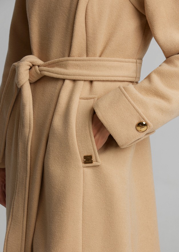 Palton scurt cu glugă oversized
