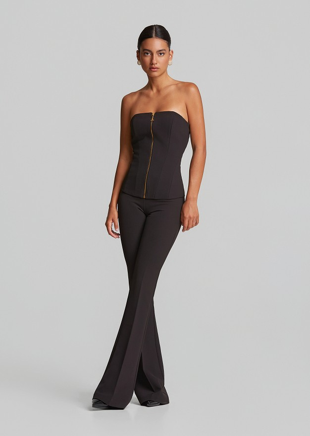 Strapless top with a zip fastening