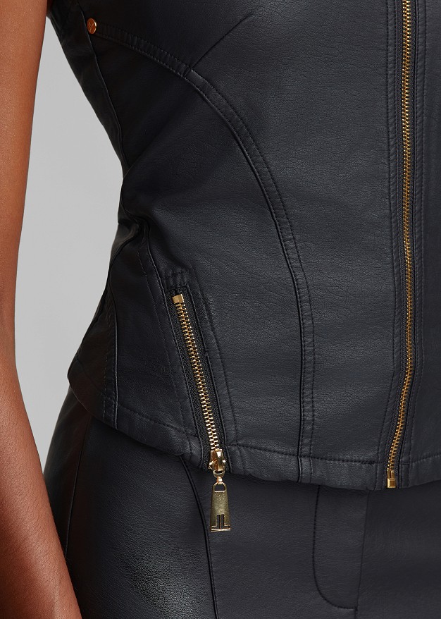 Strapless leather look bustier