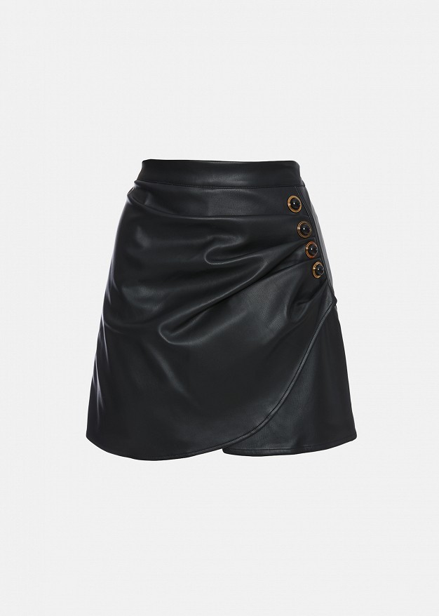 Ruched shorts in leather look