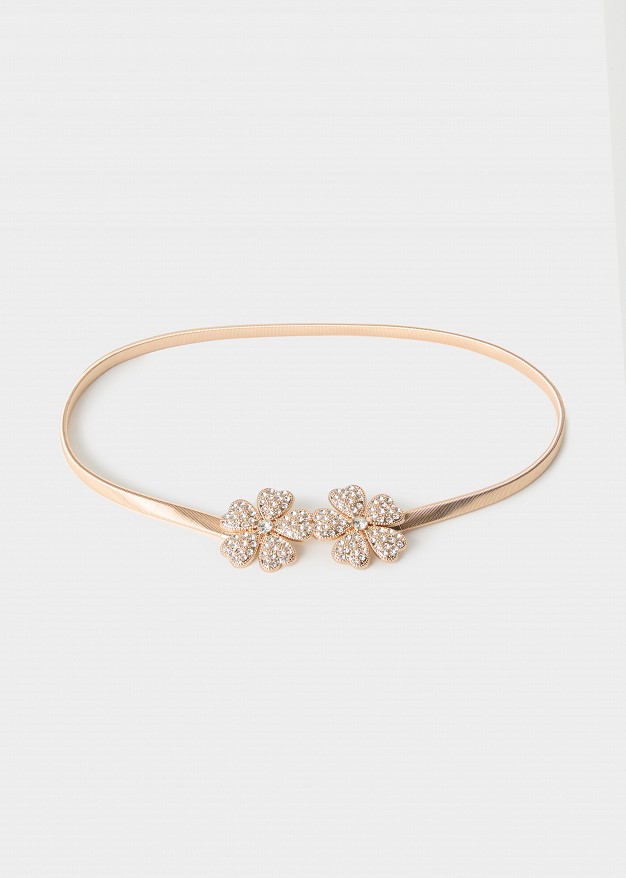 Metal belt with flower detail