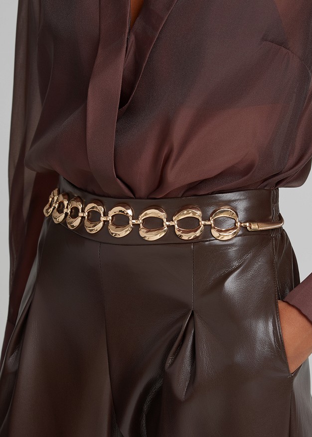 Chain belt with pearls