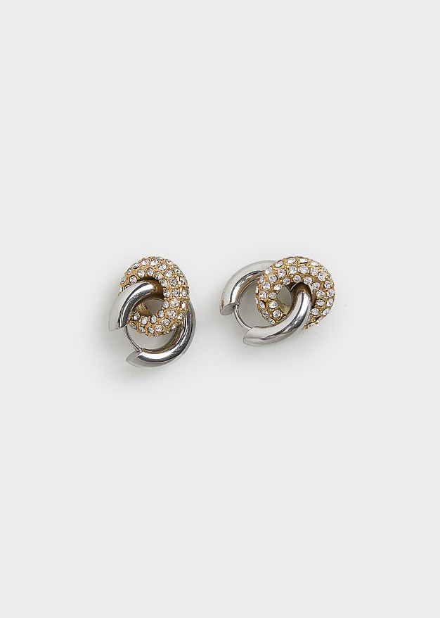 Chain-style earrings