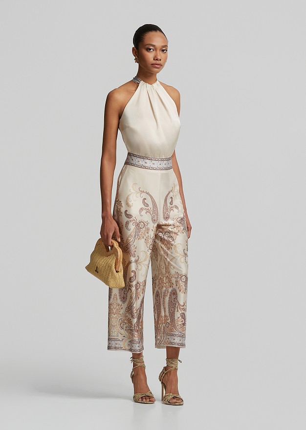 Halter neck top in satin look and contrast print
