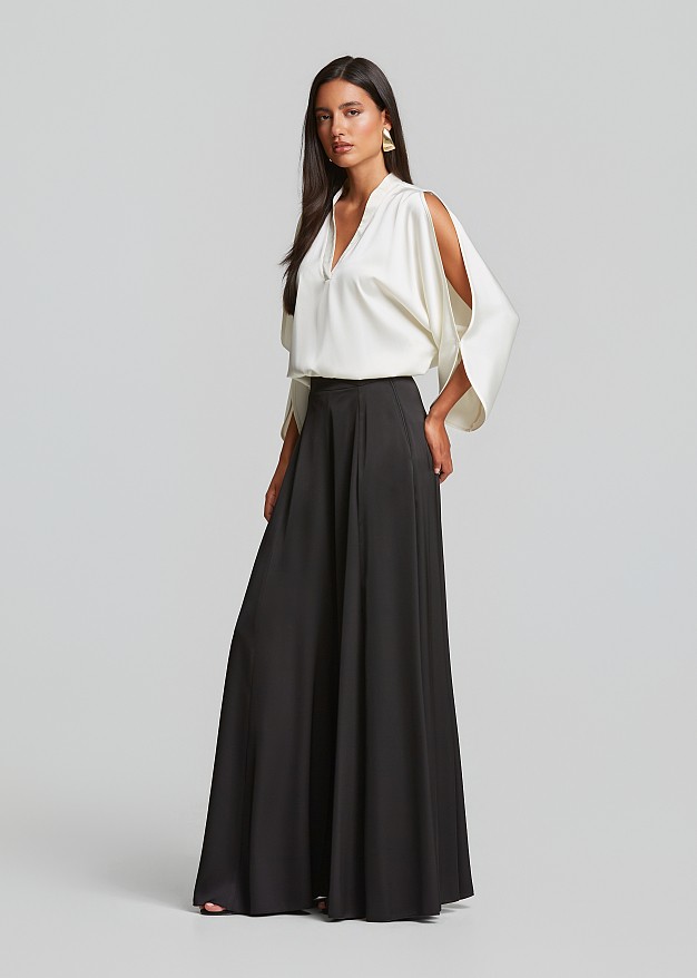 Top with cut-out details and a satin finish