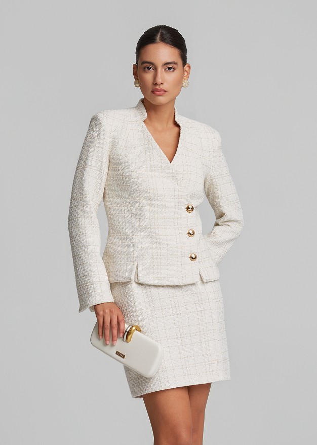 Bouclé fitted blazer with a V-neckline