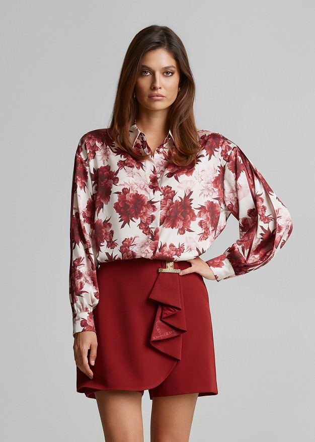 Printed shirt in satin finish