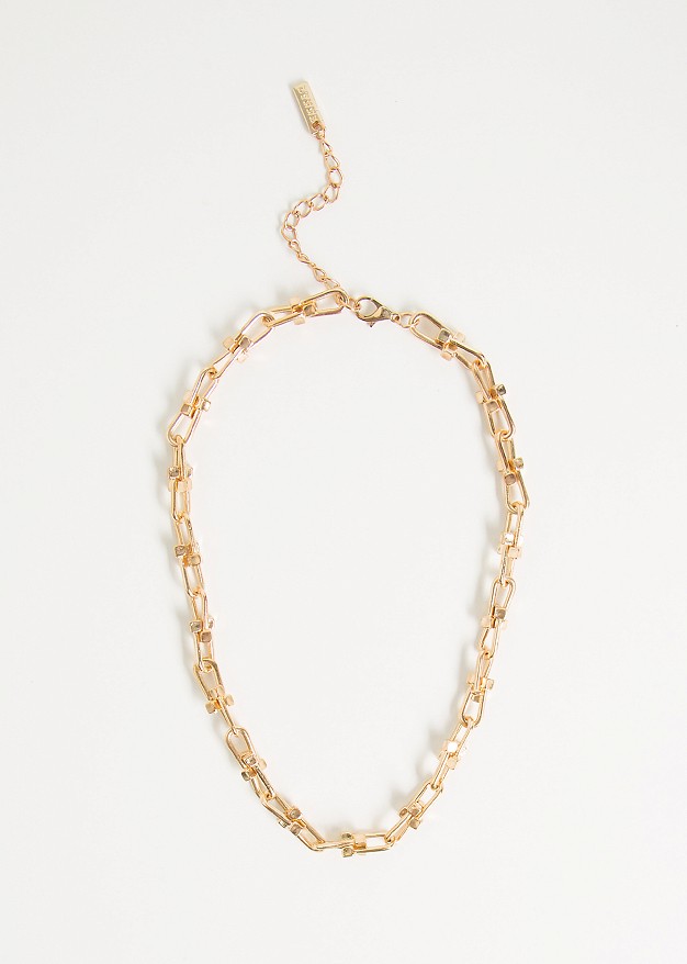 Necklace with chain detail