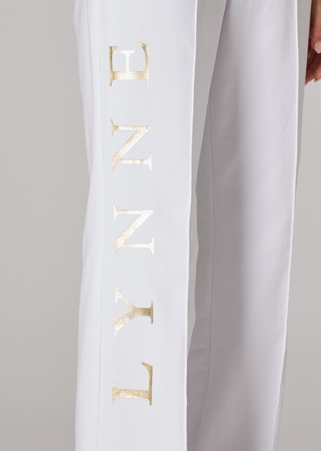 High rise sweatpants with "LYNNE" print