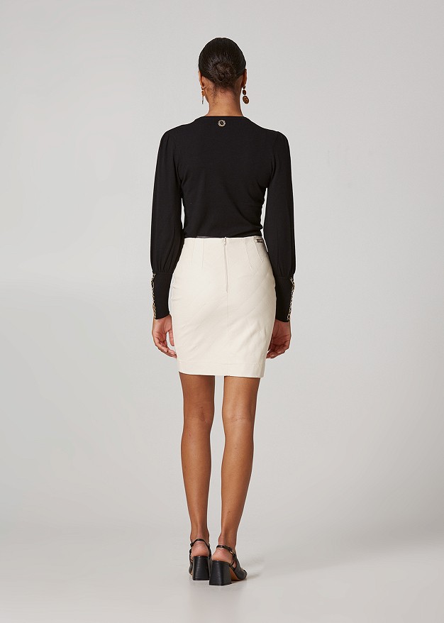 Leather look quilted mini skirt