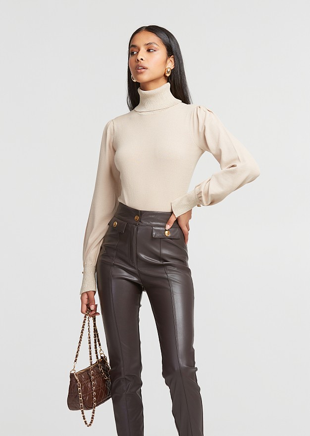 Turtleneck sweater with lurex fabric in the endings