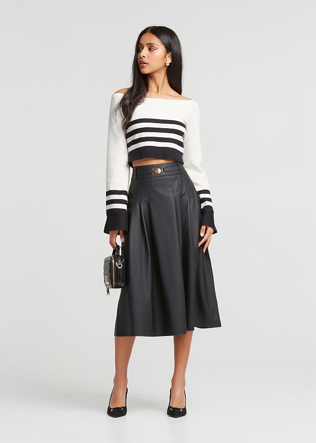 Faux leather pleated skirt