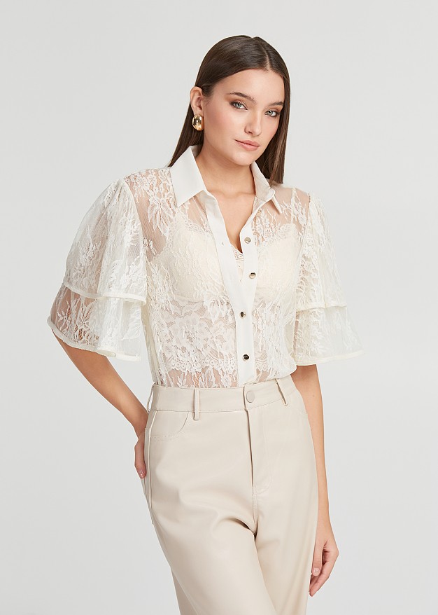 Lace shirt with frilled sleeves