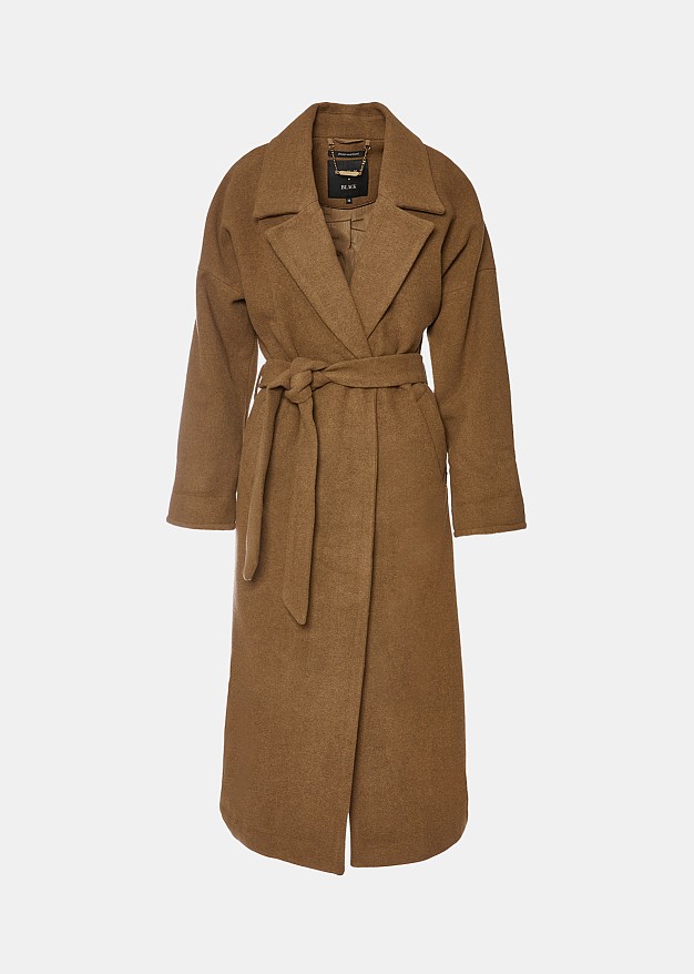 Long coat with detachable belt