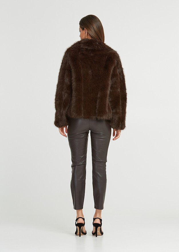 Faux fur in short mink look