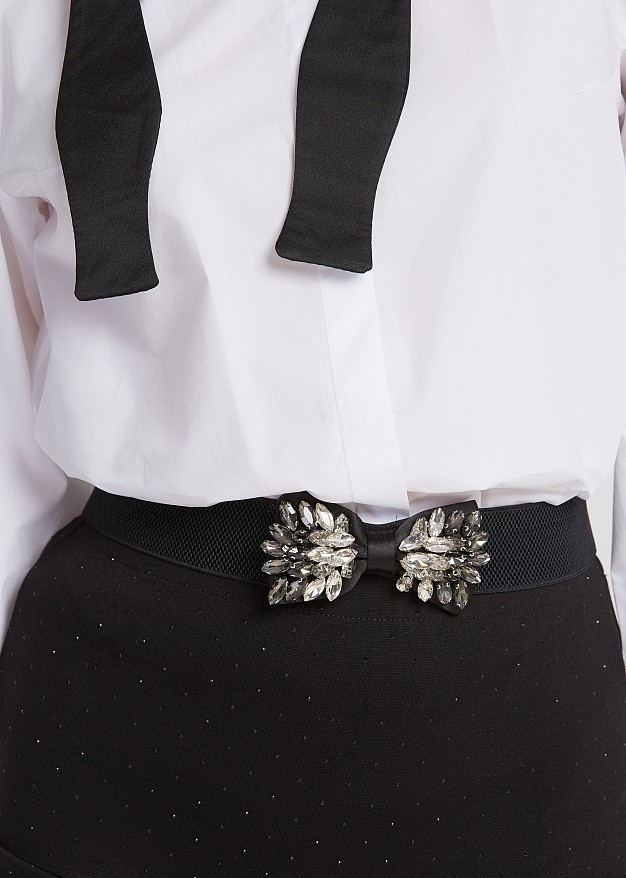 Elasticated belt with bow