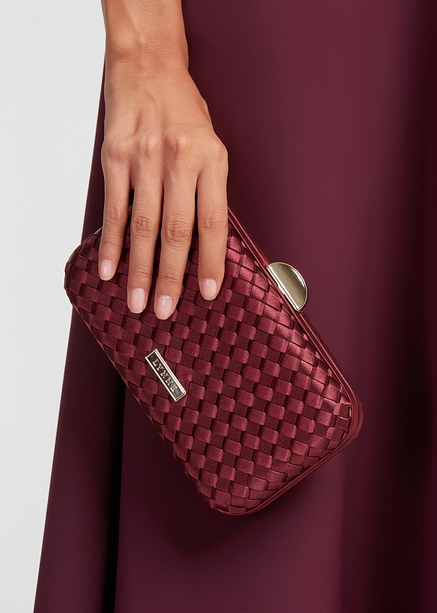 Clutch bag in woven look