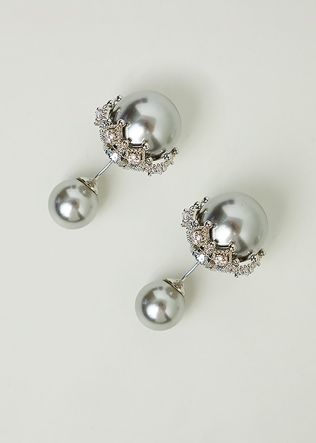 Two pack double pearl earrings