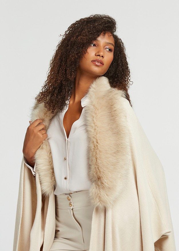 Faux fur cape LYNNE