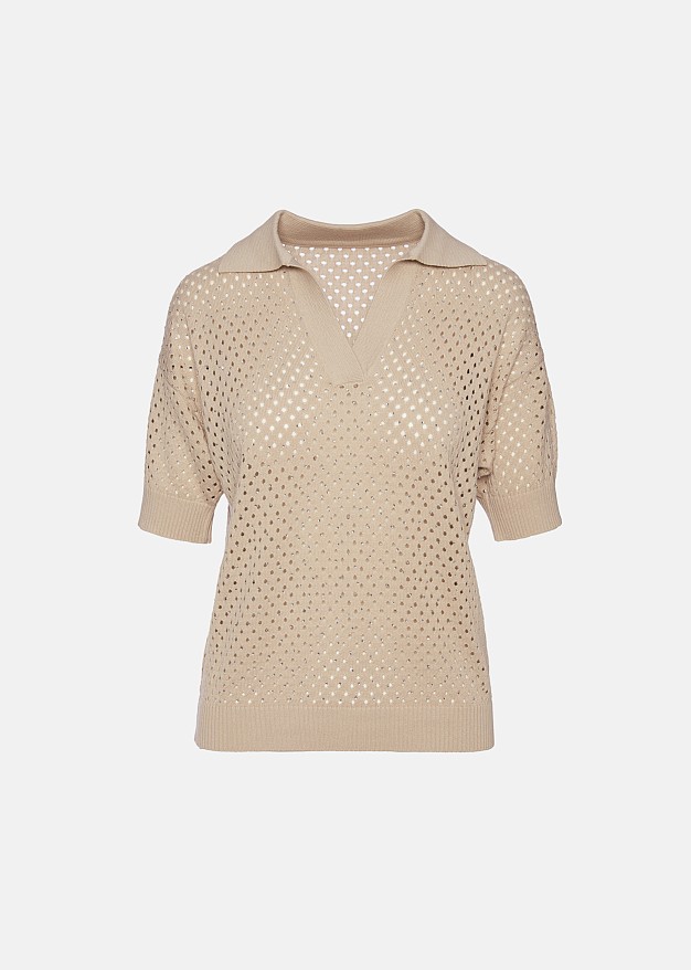 Knitted top with sleeves and a collar