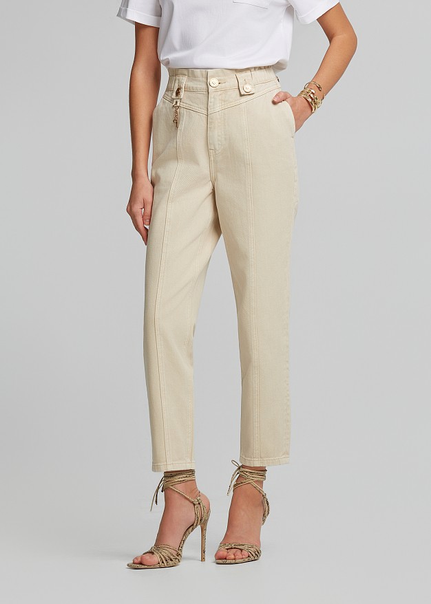 Moms fit denim pants